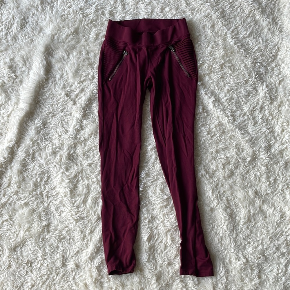 Maroon legging